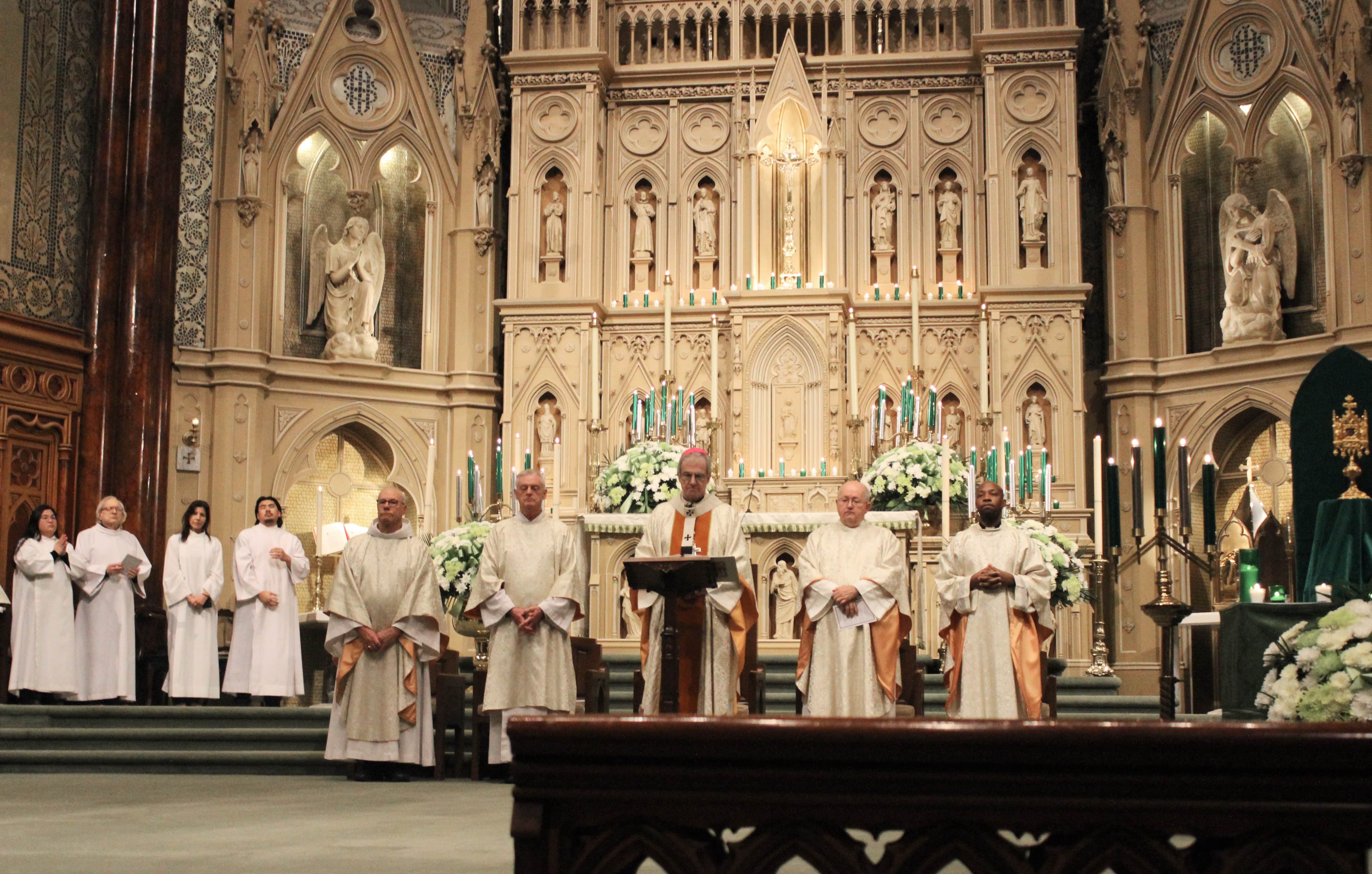 Archbishop Lepine celebrates green mass at Saint-Patrick's